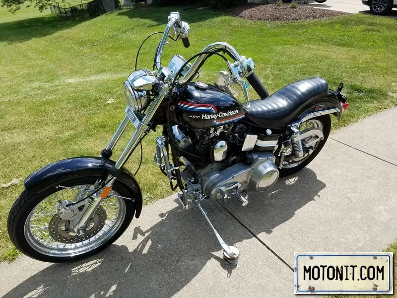 1975 AMF Harley-Davidson FXE 1200 Super Glide Shovelhead | Motonit 2017