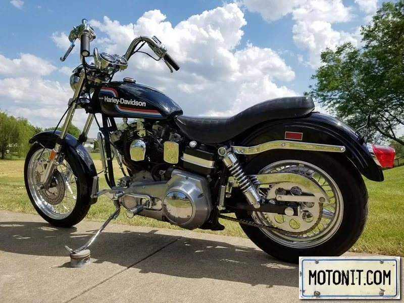 1975 AMF Harley-Davidson FXE 1200 Super Glide Shovelhead | Motonit 2017