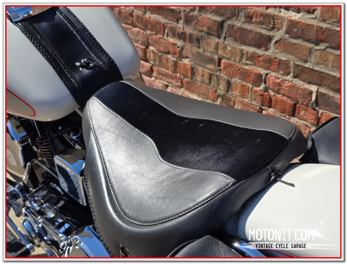 For Sale a 1994Harley Davidson FLSTN Heritage Nostalgia Softail MooGlide Motonit 2025